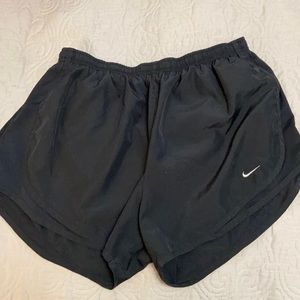 Nike tempo dri-fit shorts